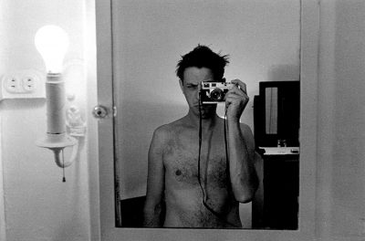09lee-friedlander-self-portrait-mirror